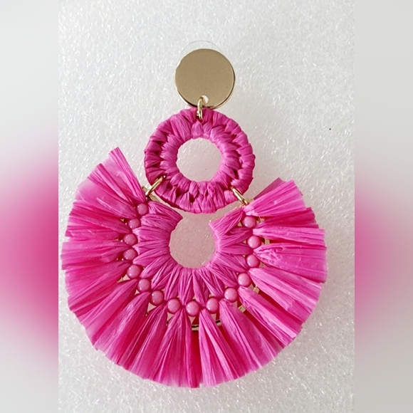 Sun Star Fashion Raffia Woven Drop Fuchsia Earrings - Picture 2 of 4